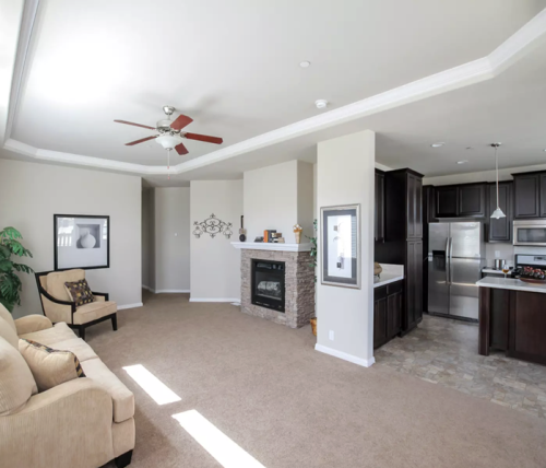 Bradford-BD-60-Interior-Photo-10