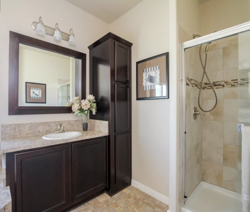 Bradford-BD-60-Interior-Photo-3